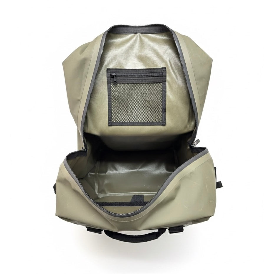 Vanator Waterproof Hardline Blind Bag